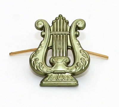 Эмблема петличная металлическая Военно-оркестровой службы нового образца, защитного цвета